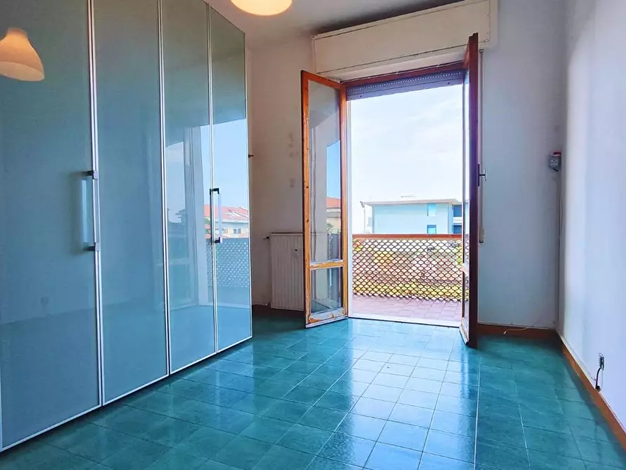 Immagine 13 di Appartamento in vendita  a Carrara