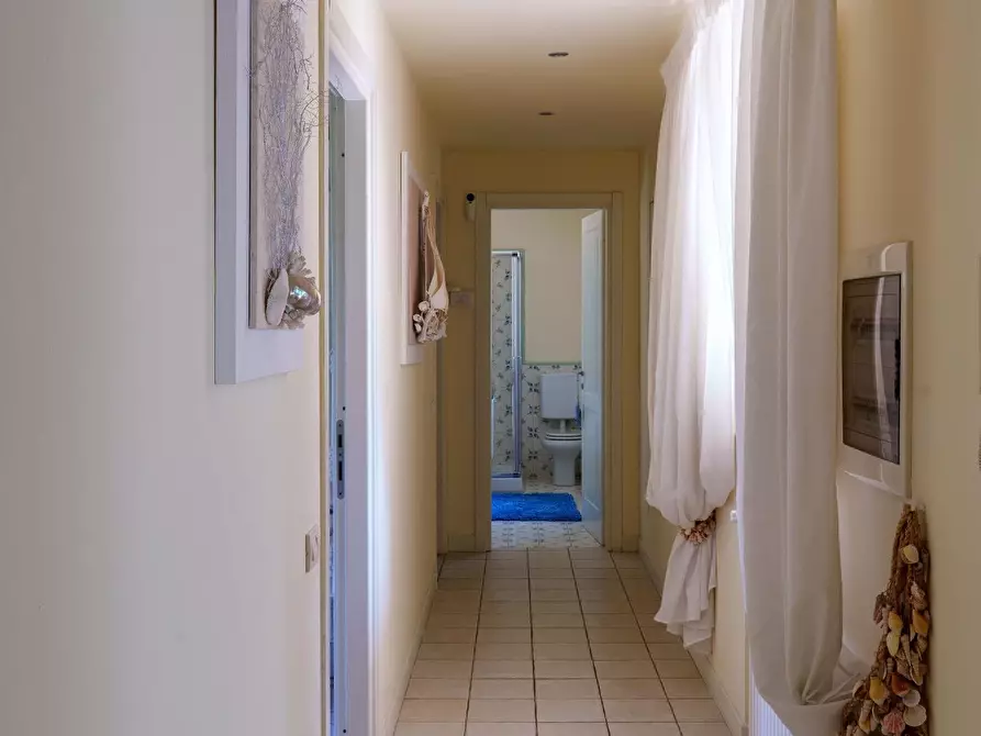 Immagine 33 di Villa in vendita  a Pietrasanta