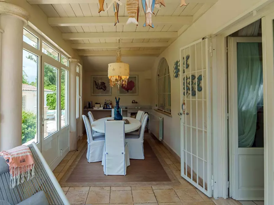 Immagine 49 di Villa in vendita  a Pietrasanta