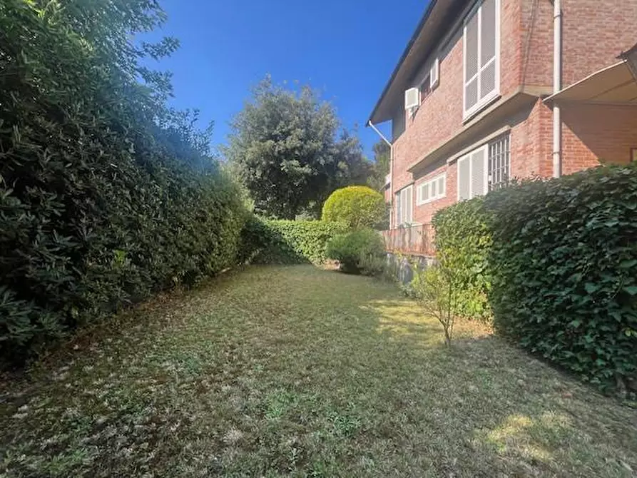 Immagine 28 di Appartamento in vendita  a Camaiore