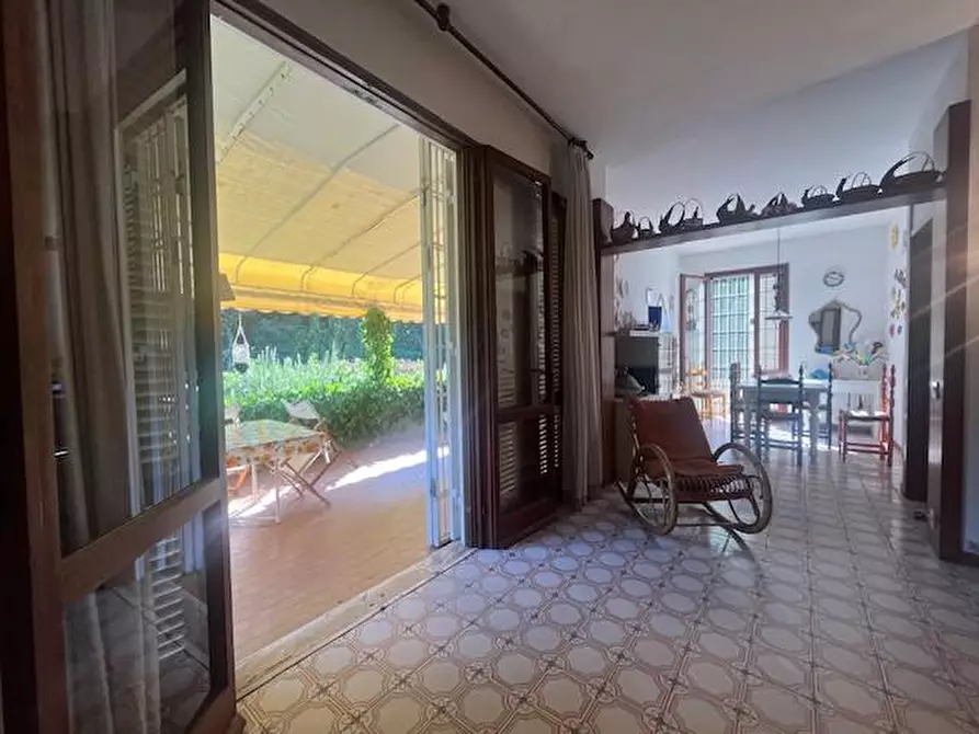 Immagine 5 di Appartamento in vendita  a Camaiore