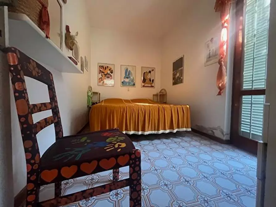 Immagine 15 di Appartamento in vendita  a Camaiore