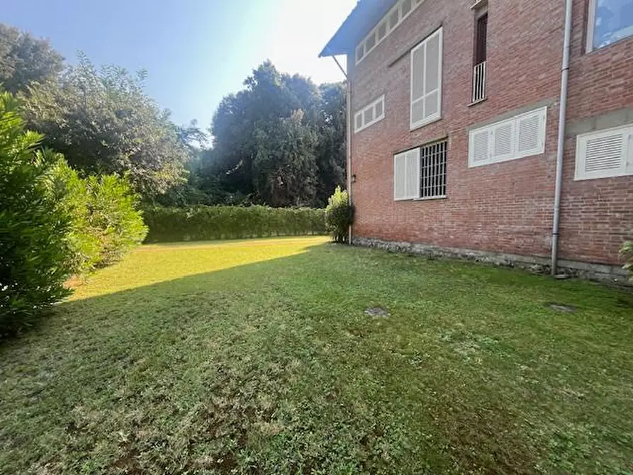 Immagine 26 di Appartamento in vendita  a Camaiore