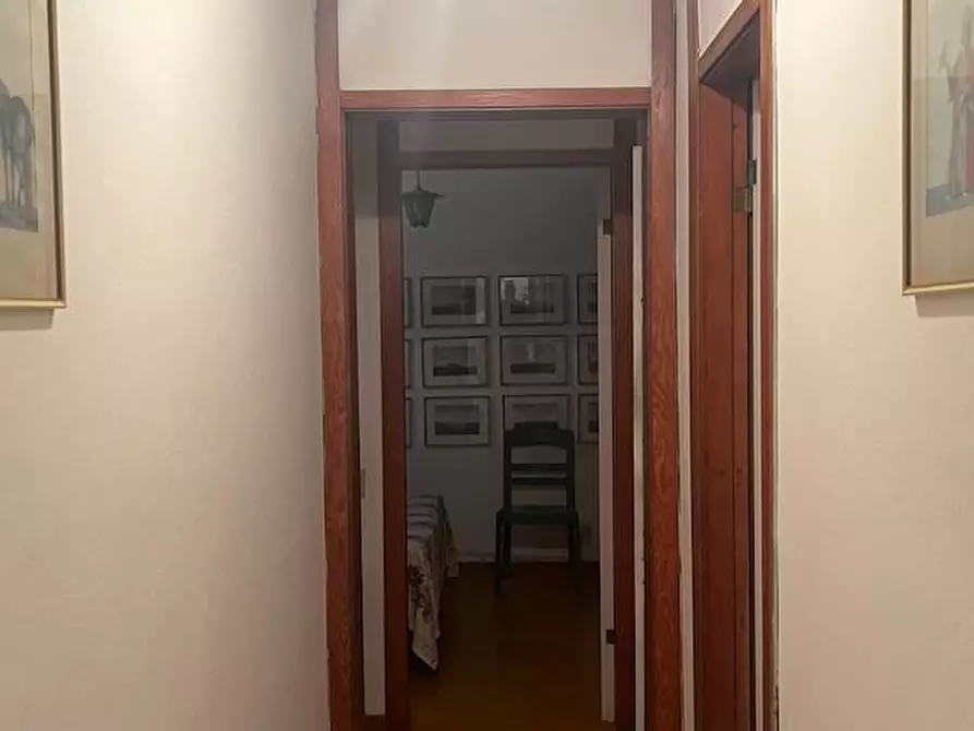 Immagine 10 di Appartamento in vendita  a Camaiore