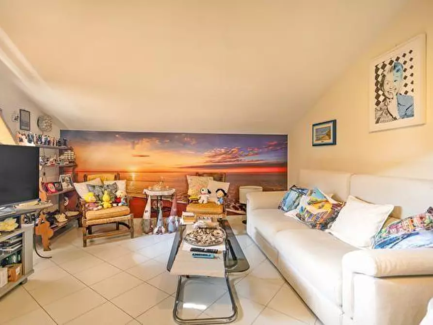 Immagine 2 di Appartamento in vendita  a Pisa