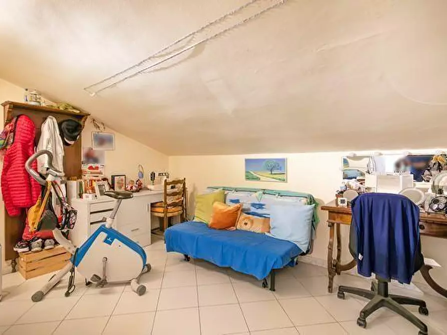 Immagine 11 di Appartamento in vendita  a Pisa