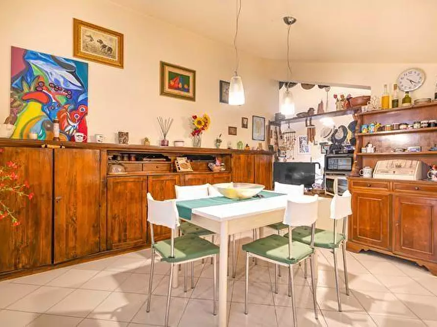 Immagine 6 di Appartamento in vendita  a Pisa