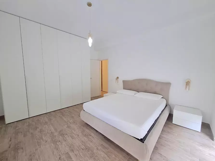 Immagine 13 di Appartamento in vendita  a Carrara