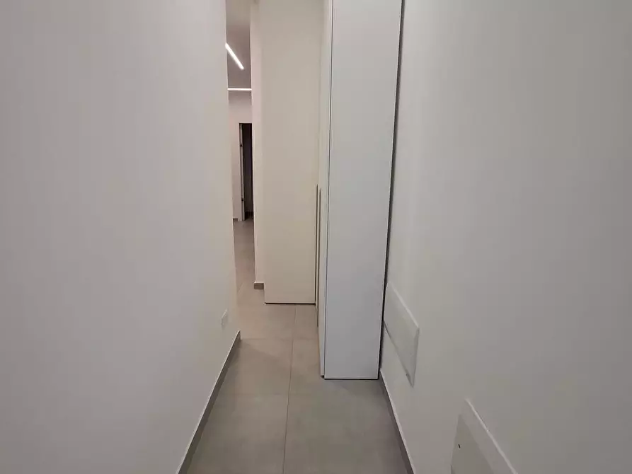 Immagine 6 di Appartamento in vendita  a Carrara