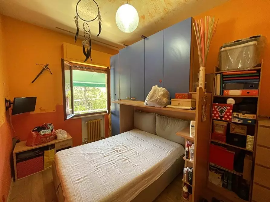 Immagine 18 di Appartamento in vendita  a Lucca