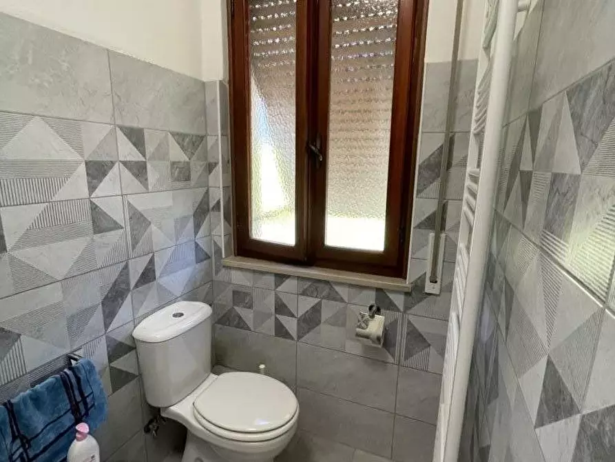 Immagine 25 di Appartamento in vendita  a Lucca