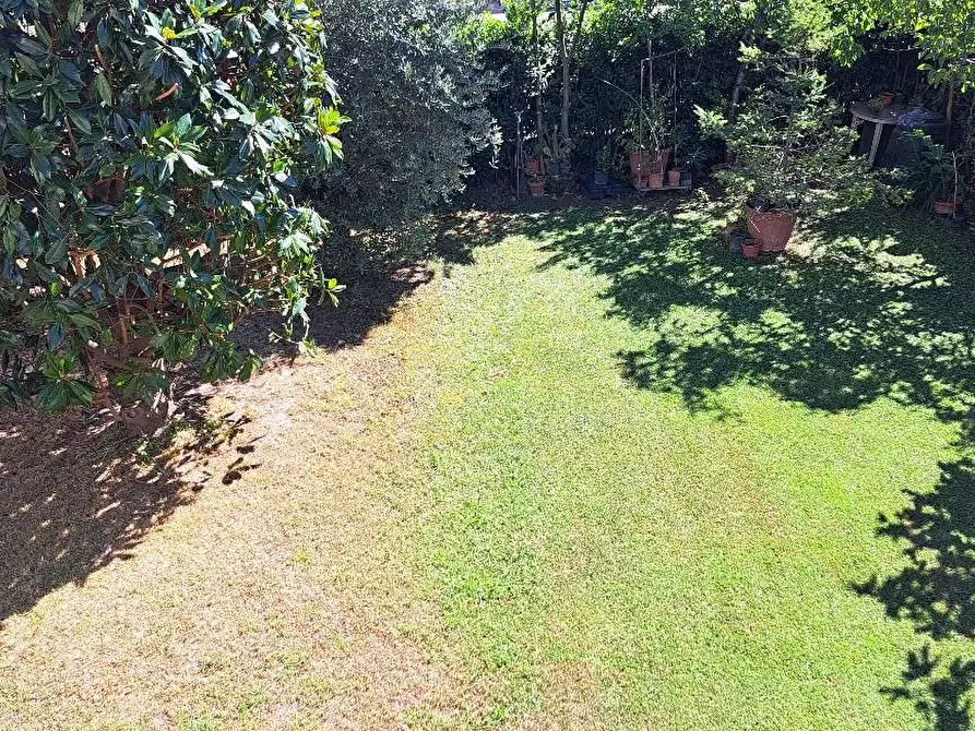 Immagine 28 di Appartamento in vendita  a Cascina