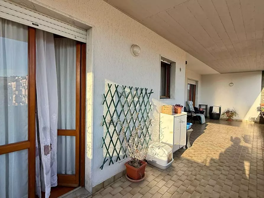 Immagine 16 di Appartamento in vendita  a Carrara