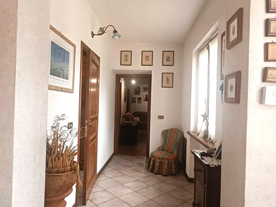 Immagine 11 di Casa bifamiliare in vendita  a Castelnuovo Di Garfagnana