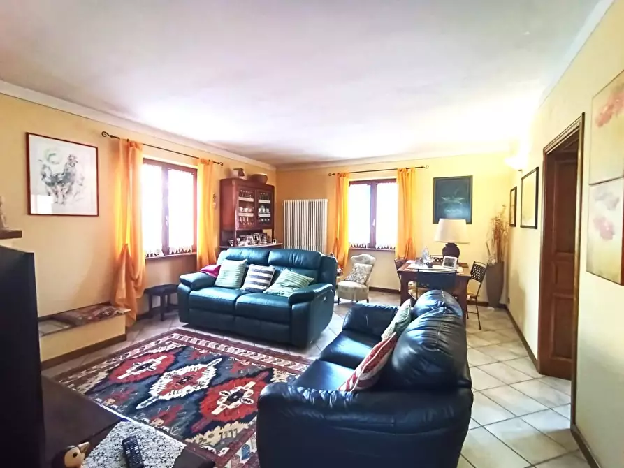 Immagine 1 di Casa bifamiliare in vendita  a Castelnuovo Di Garfagnana