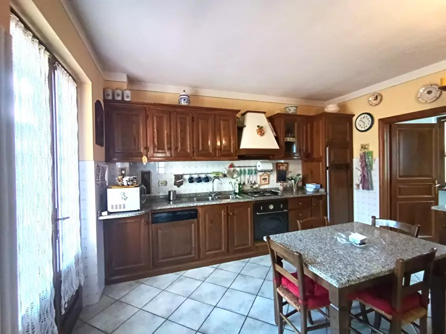 Immagine 15 di Casa bifamiliare in vendita  a Castelnuovo Di Garfagnana