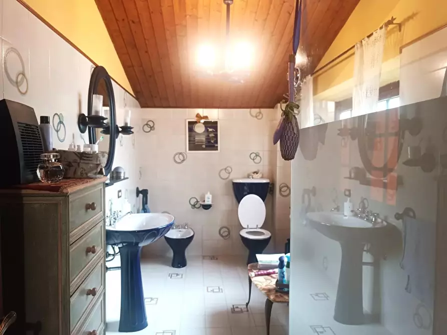 Immagine 22 di Casa bifamiliare in vendita  a Castelnuovo Di Garfagnana