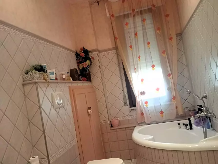 Immagine 10 di Appartamento in vendita  a Empoli