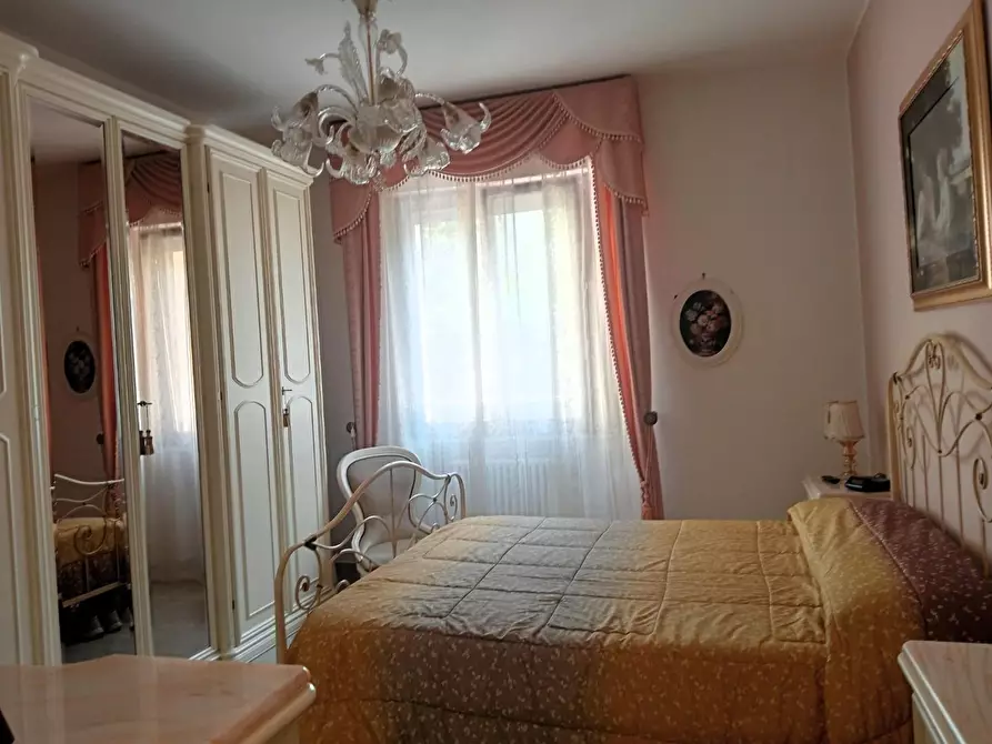 Immagine 6 di Appartamento in vendita  a Empoli