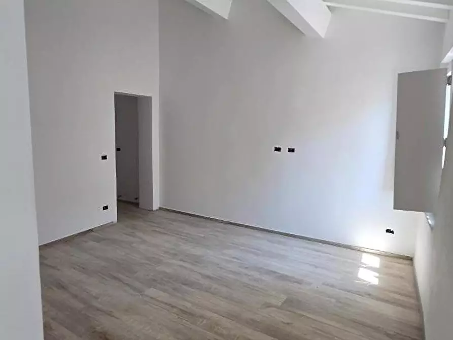 Immagine 19 di Terratetto in vendita  a Calci