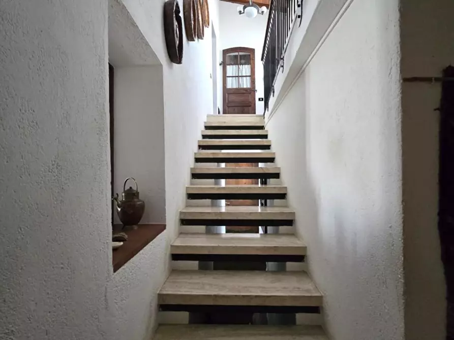 Immagine 24 di Casa colonica in vendita  a Colle Di Val D'elsa