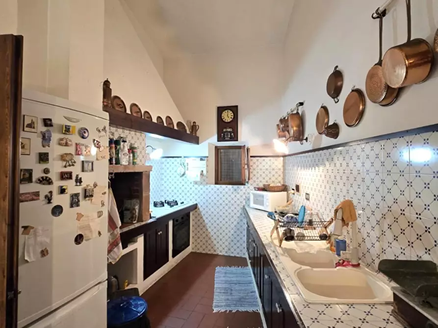 Immagine 9 di Casa colonica in vendita  a Colle Di Val D'elsa