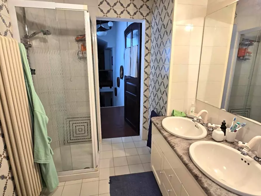 Immagine 32 di Casa colonica in vendita  a Colle Di Val D'elsa