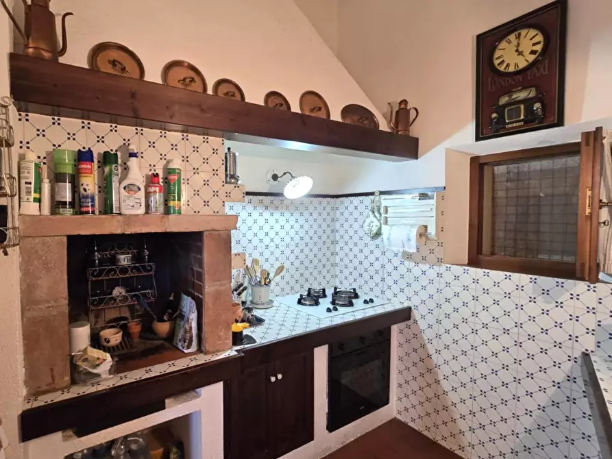 Immagine 34 di Casa colonica in vendita  a Colle Di Val D'elsa