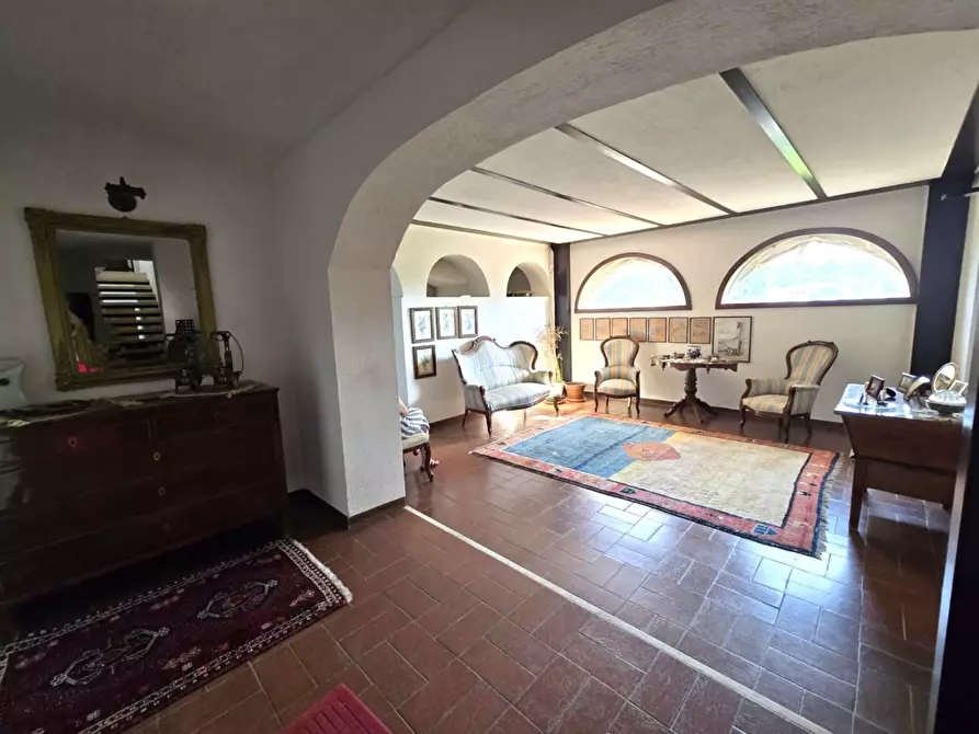 Immagine 20 di Casa colonica in vendita  a Colle Di Val D'elsa