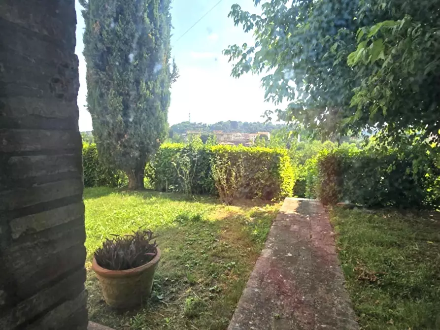 Immagine 45 di Casa colonica in vendita  a Colle Di Val D'elsa