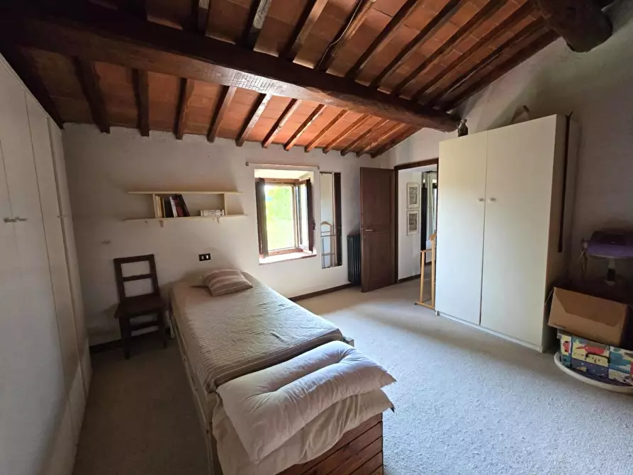 Immagine 33 di Casa colonica in vendita  a Colle Di Val D'elsa