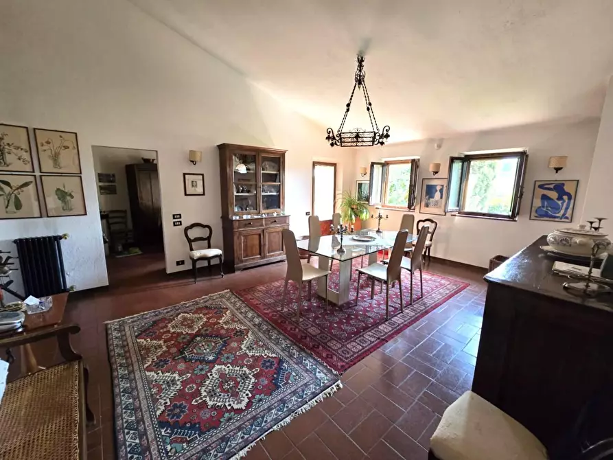 Immagine 12 di Casa colonica in vendita  a Colle Di Val D'elsa