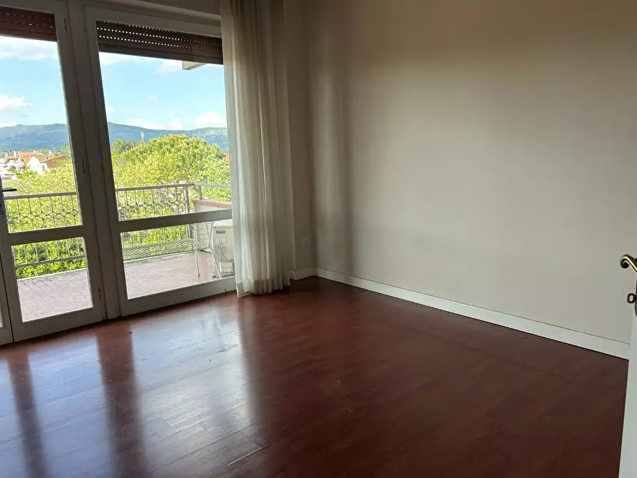 Immagine 4 di Appartamento in vendita  a Empoli