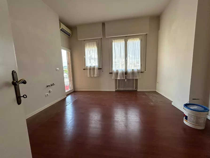 Immagine 6 di Appartamento in vendita  a Empoli