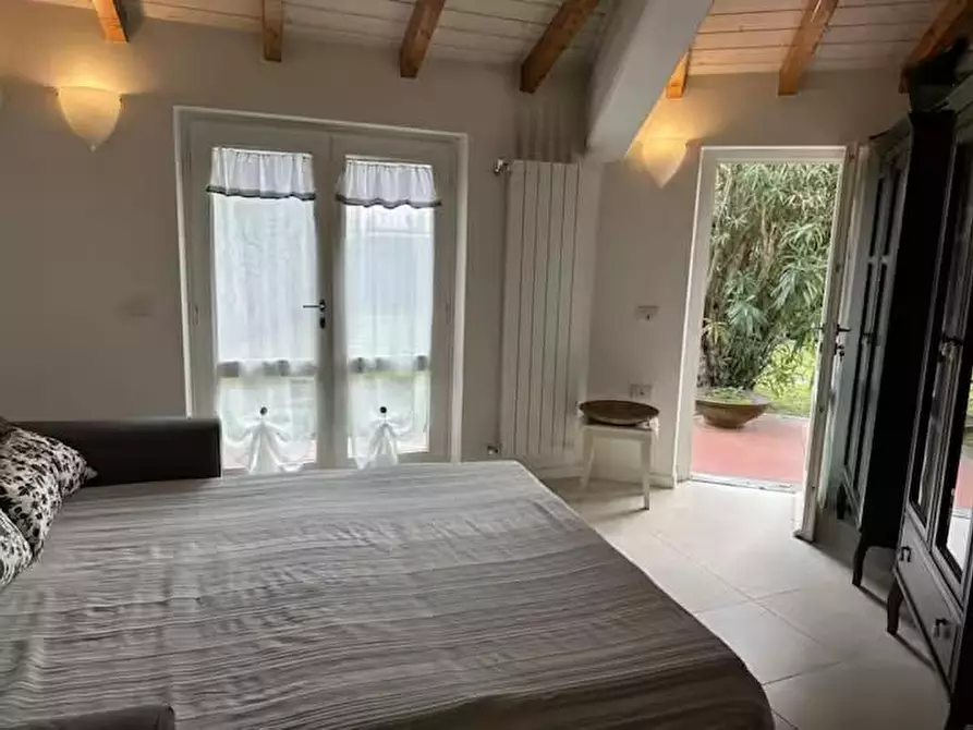 Immagine 4 di Casa bifamiliare in affitto  a Forte Dei Marmi