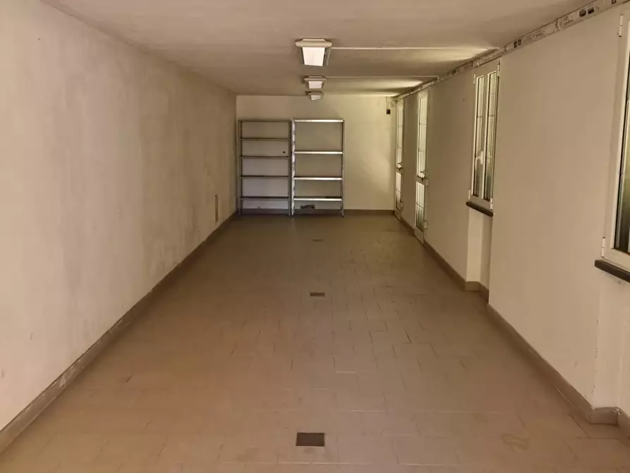 Immagine 39 di Villa in vendita  a Pisa