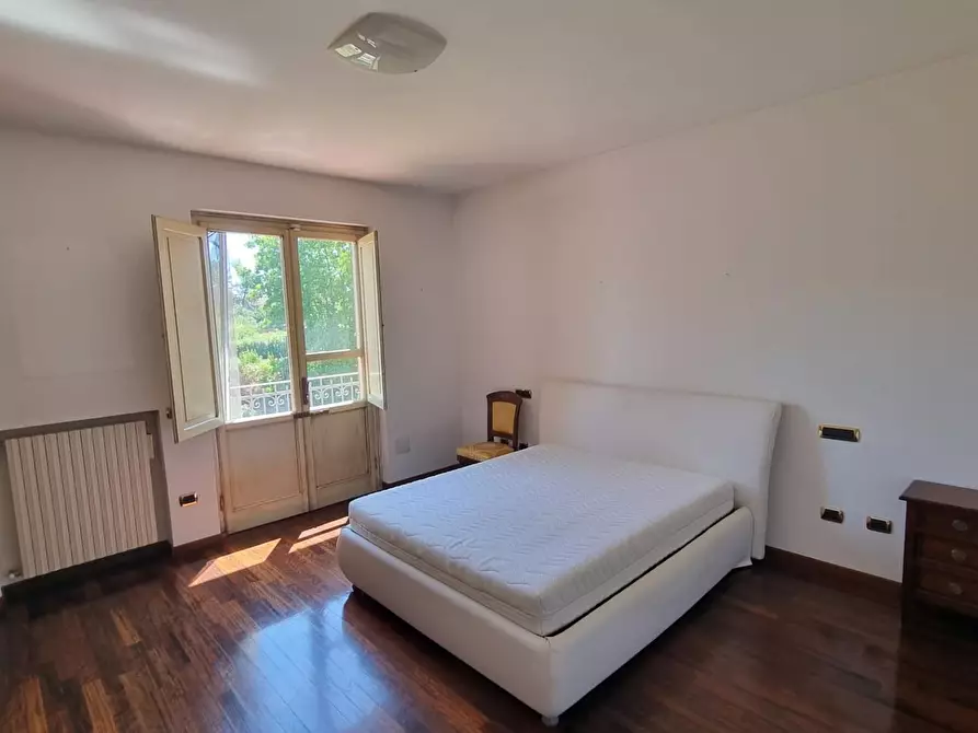 Immagine 13 di Villa in vendita  a Pisa