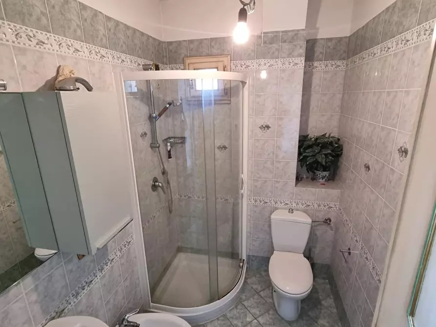 Immagine 21 di Villa in vendita  a Pisa