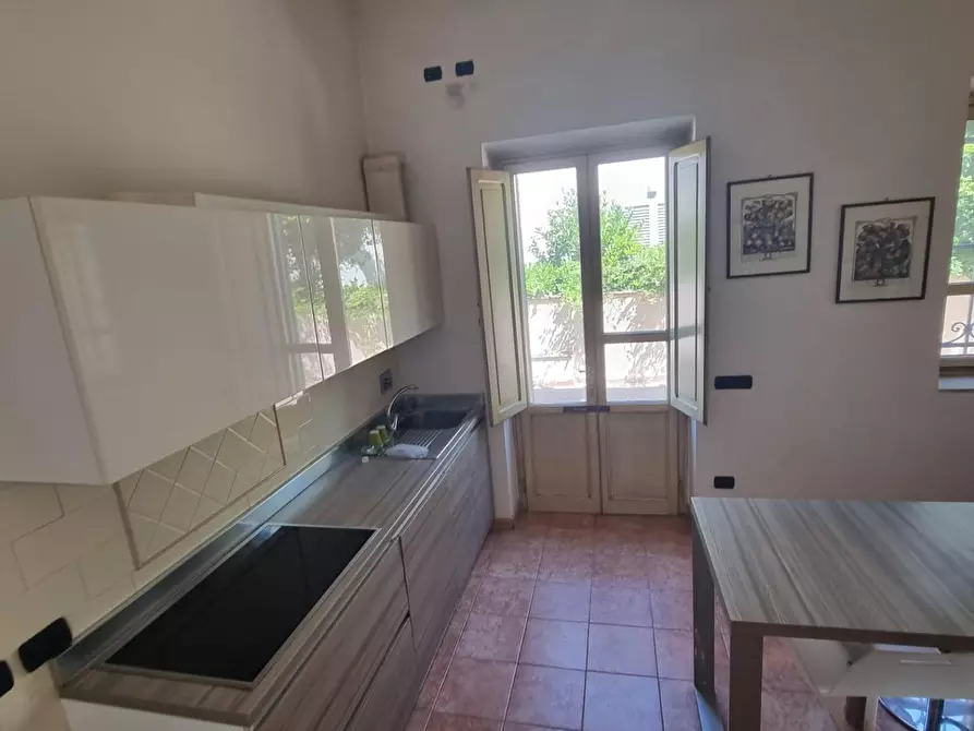 Immagine 4 di Villa in vendita  a Pisa