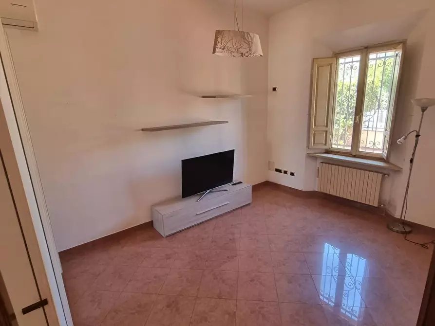 Immagine 8 di Villa in vendita  a Pisa
