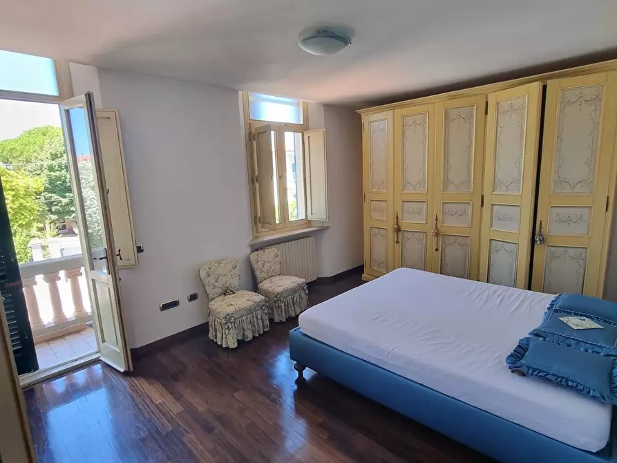 Immagine 22 di Villa in vendita  a Pisa