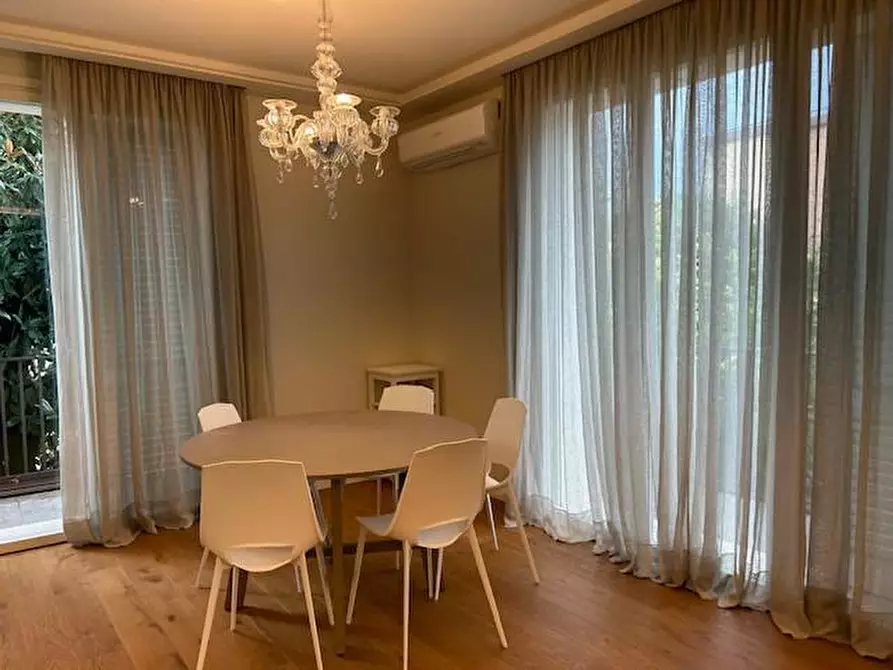 Immagine 16 di Appartamento in affitto  a Empoli