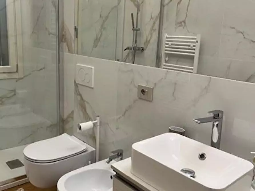 Immagine 14 di Appartamento in affitto  a Empoli