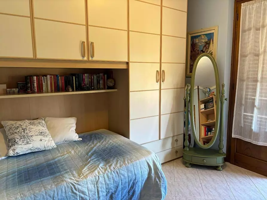 Immagine 11 di Villetta a schiera in vendita  a Viareggio