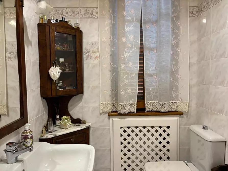 Immagine 9 di Villetta a schiera in vendita  a Viareggio