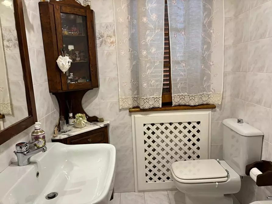 Immagine 12 di Villetta a schiera in vendita  a Viareggio