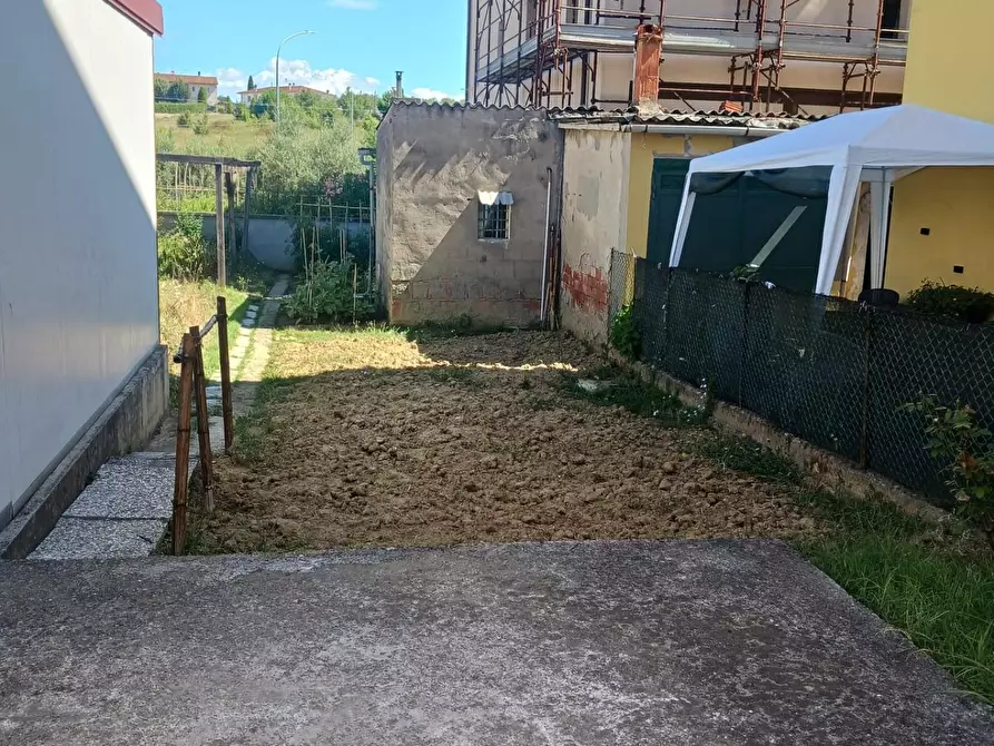 Immagine 17 di Appartamento in vendita  a Ponsacco