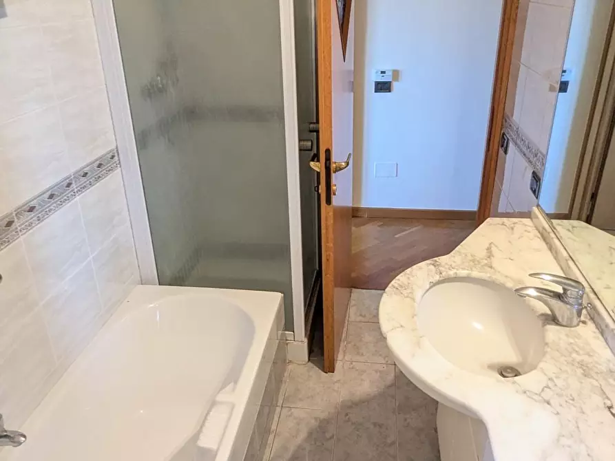 Immagine 15 di Appartamento in vendita  a Cerreto Guidi