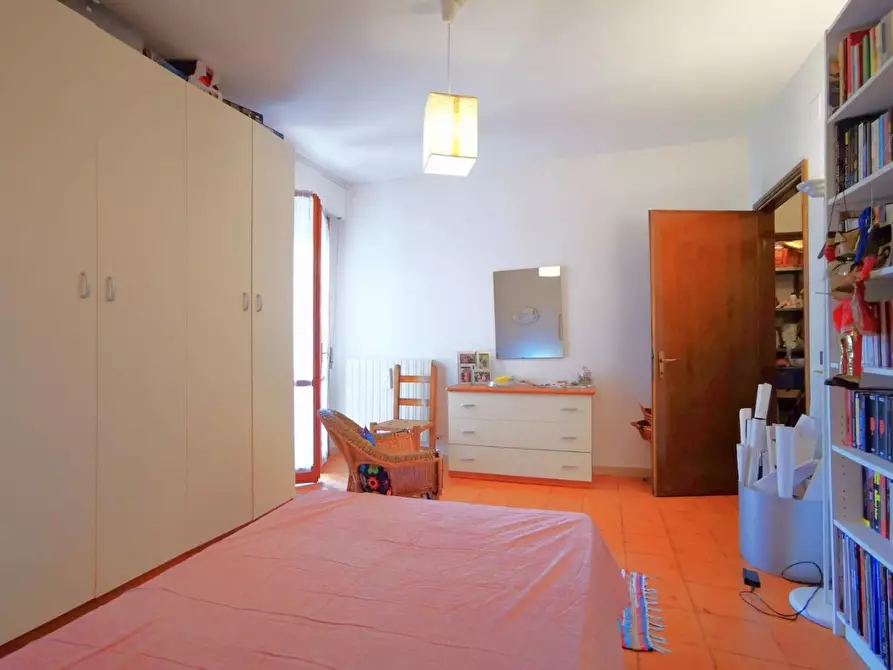 Immagine 45 di Appartamento in vendita  a Cascina