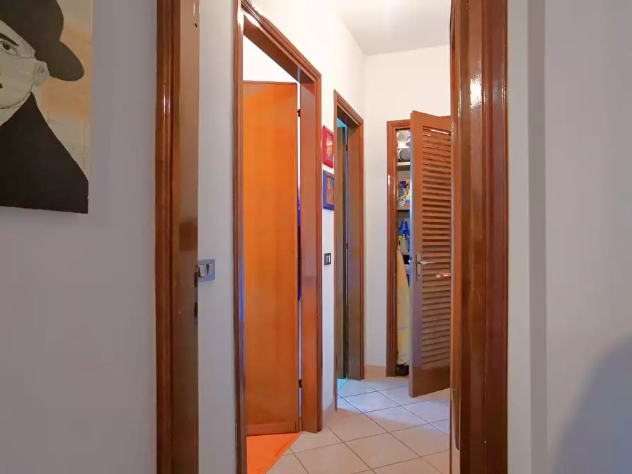 Immagine 33 di Appartamento in vendita  a Cascina